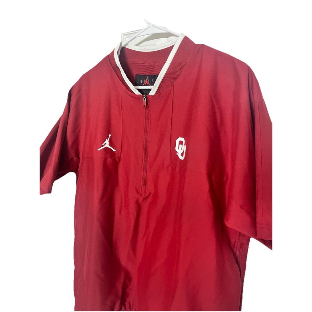 NWT Oklahoma Sooners Jordan Half Zip Pullover M Red NCAA Batters Jacket Warm Up - Picture 5 of 16
